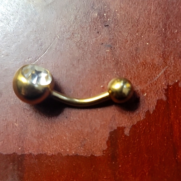 Gold and diamond belly button ring - Picture 2 of 4